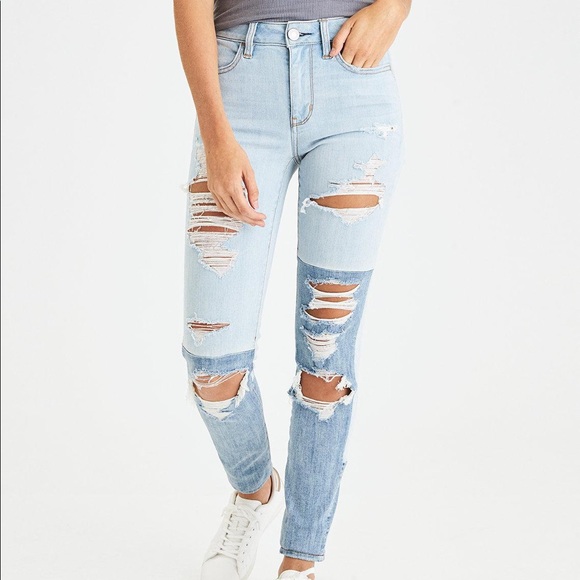 American Eagle Outfitters Denim - American Eagle Distressed Skinny Jeans sz 2